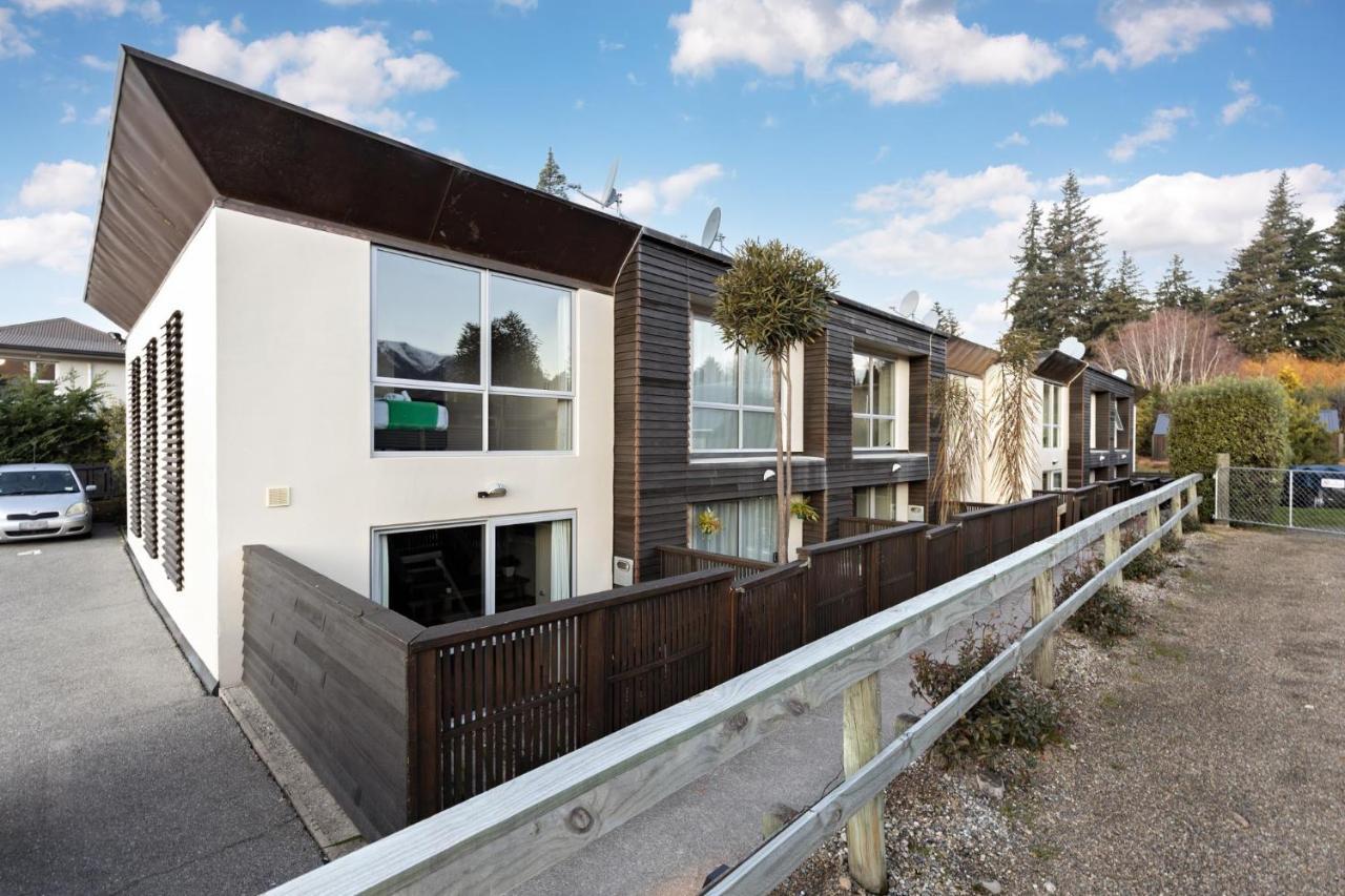 Central Wanaka Villa Exteriör bild