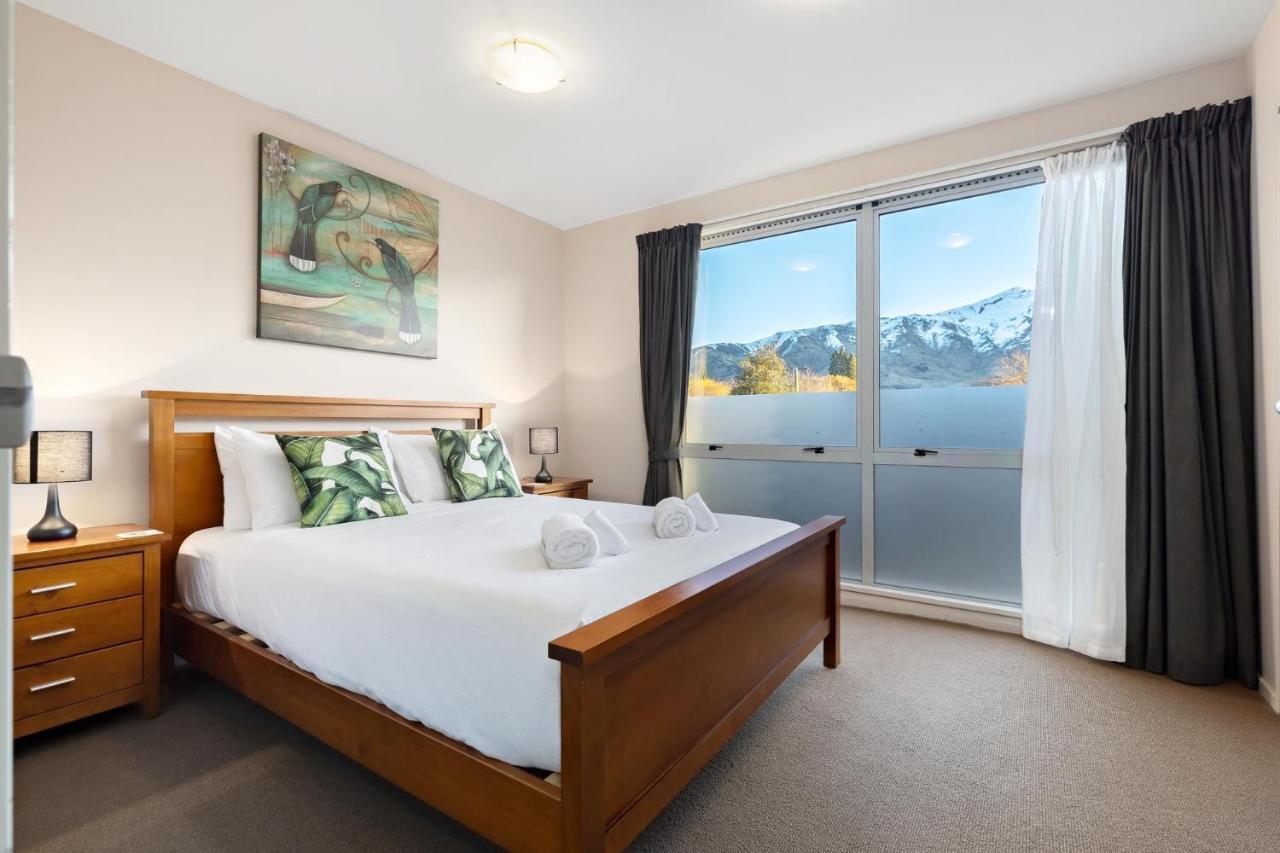 Central Wanaka Villa Exteriör bild